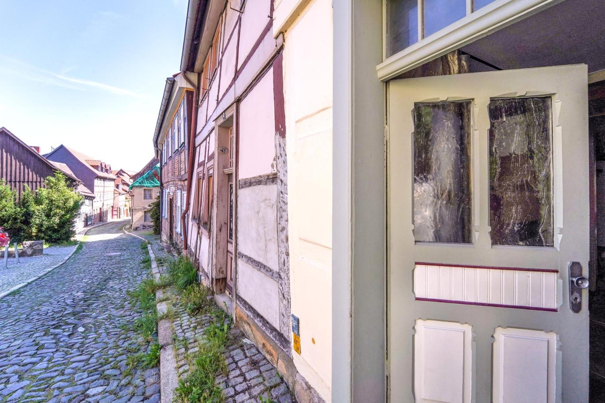 "Kleinstes Haus Von Blankenburg" Urlaub In Einem Einzigartigen Baudenkmal Villa Blankenburg  Exterior photo